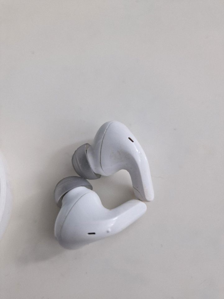 LG TONE Free DFP8 Ear Bluetooth kopfhörer in Köln