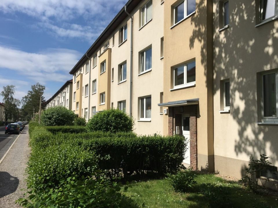 Ihr neues Zuhause: 3 Zimmer, saniertes Bad, Balkon in Magdeburg