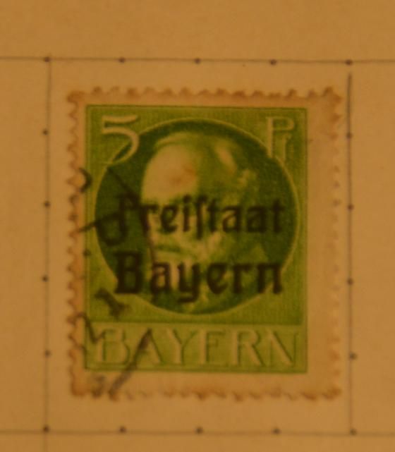 46 seltenen Briefmarken mit Raritäten aus Bayern ab 1875 in Köln
