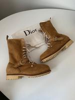 Dior Stiefeletten Lammfell gefüttert Wildleder Boots NEU Altona - Hamburg Lurup Vorschau