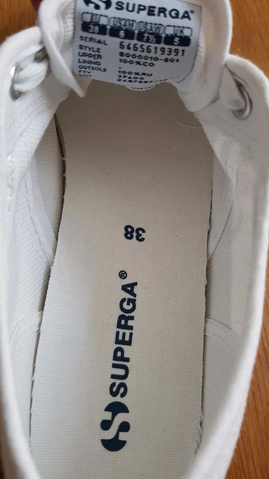 38 ○ superga ○ Sneaker Turnschuhe ○ weiß in Frankfurt am Main