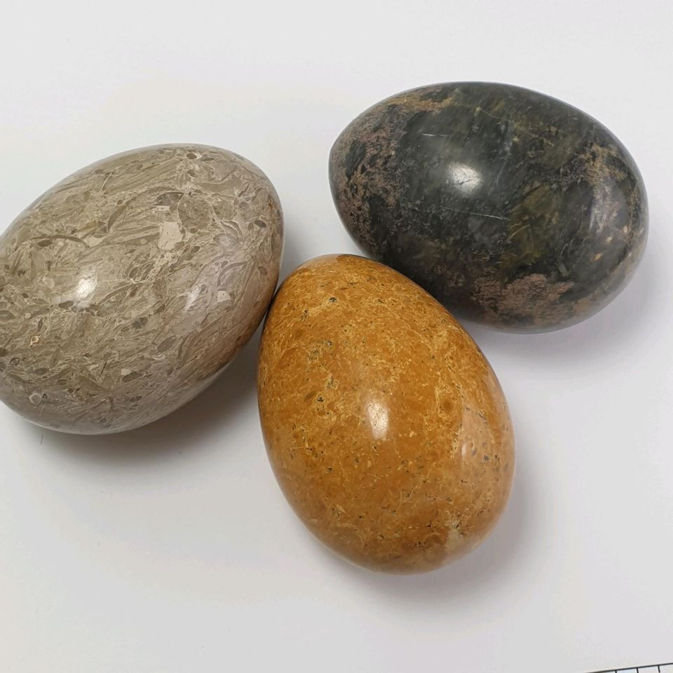 3 Echte große Edelsteine / Edelsteineier / Jaspis ( je 7 x 5 cm ) in Recklinghausen