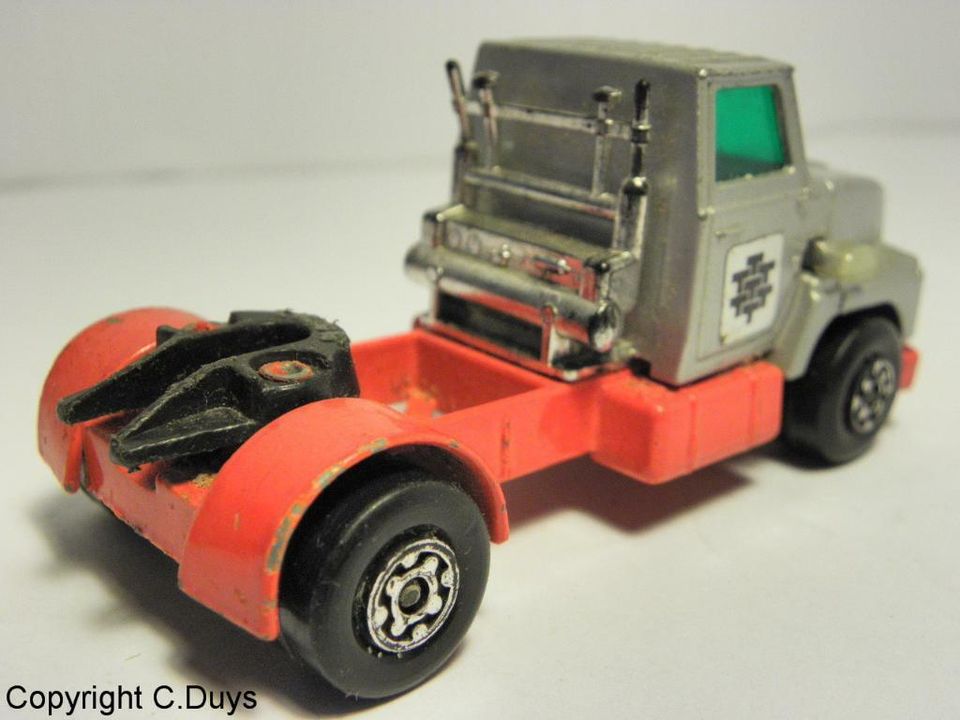 Matchbox Super Kings Ford LTS Series Tractor + Articulated Tipper in Essen