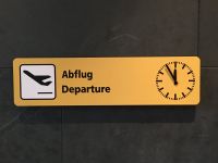 Design Uhr Wanduhr Flughafenuhr Abflug NEU Friedrichshain-Kreuzberg - Kreuzberg Vorschau