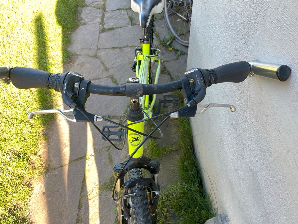 Fahrrad 26 Zoll Räder in Weyarn