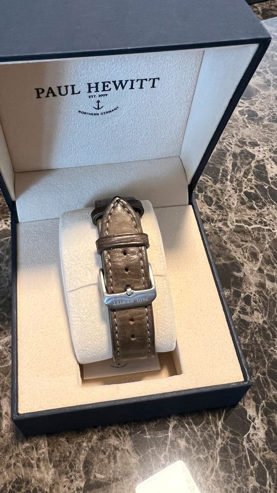 Paul Hewitt Uhr Lederarmband in Luhden