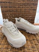Nike airmax 97 in weiß Größe 34 kaum getragen Niedersachsen - Einbeck Vorschau