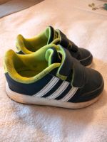 Turnschuhe von Adidas in Größe 21/22 Dortmund - Mengede Vorschau