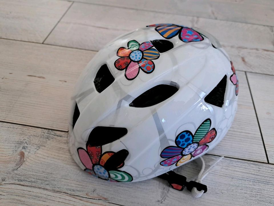 Fahrradhelm Für Kinder Beleuchtet & Anpassbar 45-49 cm in Brehna