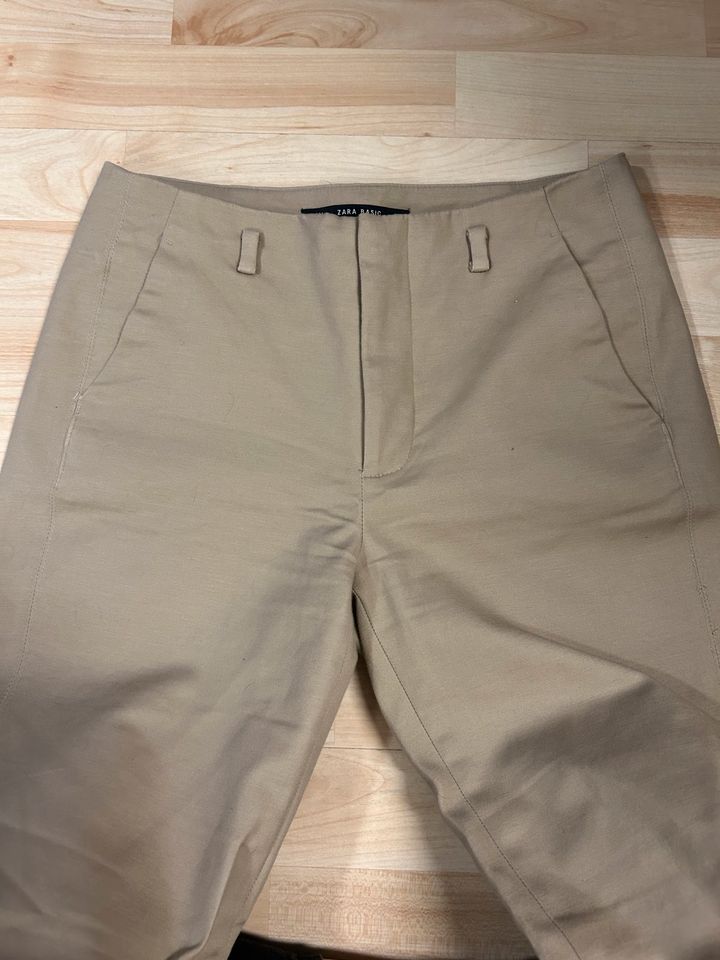 Zara Basic Chino Hose Business Anzughose Stoffhose beige in Nürnberg (Mittelfr)