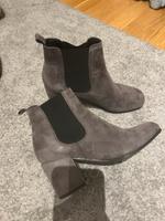 Schöne Kennel & Schmenger Stiefeletten, grau, 38 Bayern - Alzenau Vorschau