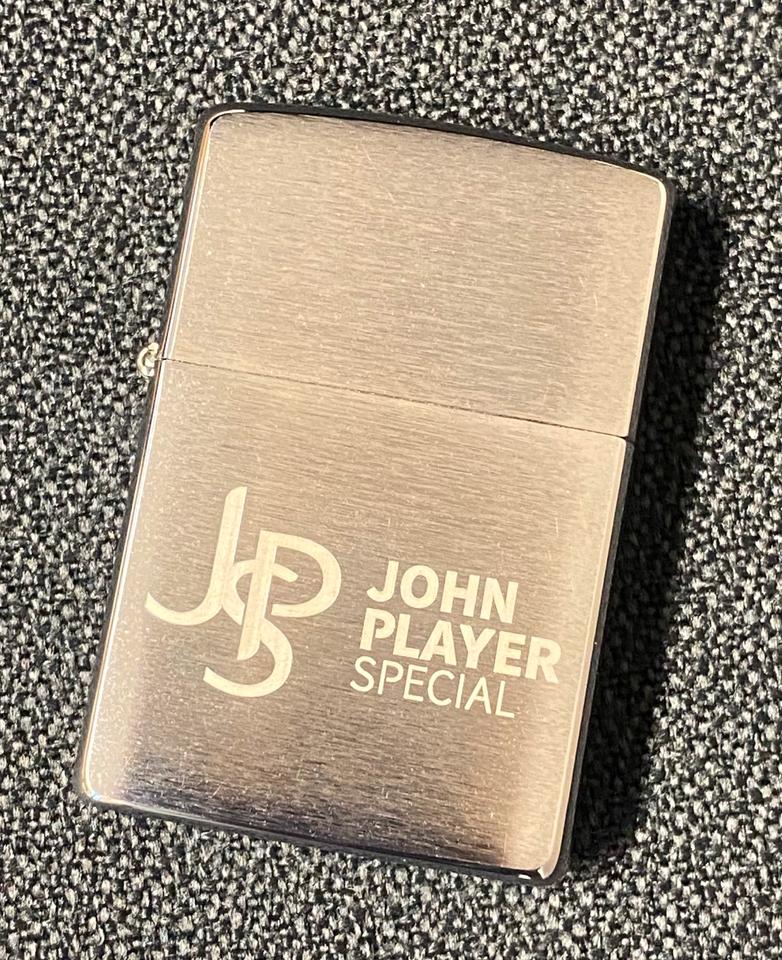 Zippo 1073/2000 JPS Limited Edition in Nordrhein-Westfalen Zippo 1073/2000 JPS Limited Edition in Nordrhein-Westfalen