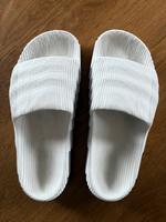 Adidas Adiletten 22 | Gr 46 | weiß Niedersachsen - Celle Vorschau