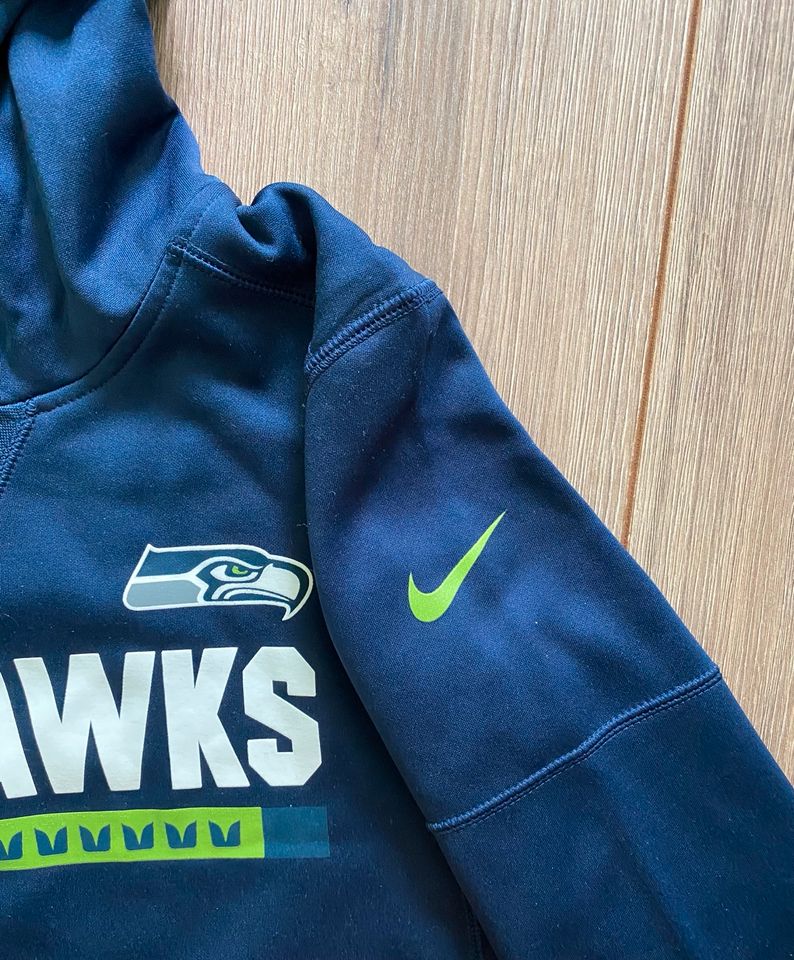 Seahawks NFL, dunkelblauer Nike Hoodie, Top, Gr. 146/152 in Versmold