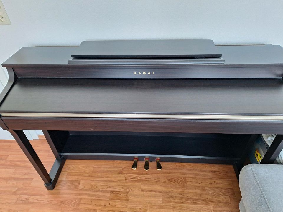 Digitalpiano / e piano Kawai CN35 in Stockelsdorf