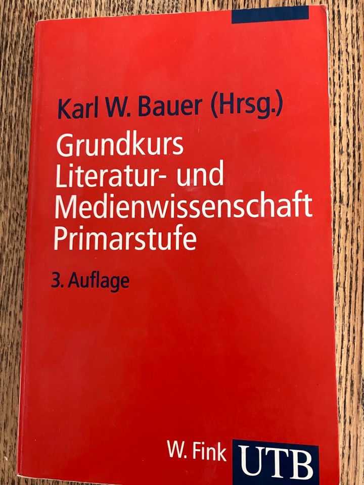 Grundkurs Literatur- und Medienwissenschaft Primarstufe Bauer in Gemmingen