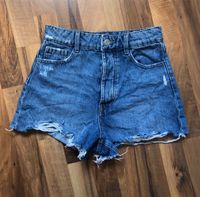 Jeans-Shorts, Stradivarius, Größe 34 Baden-Württemberg - Ludwigsburg Vorschau