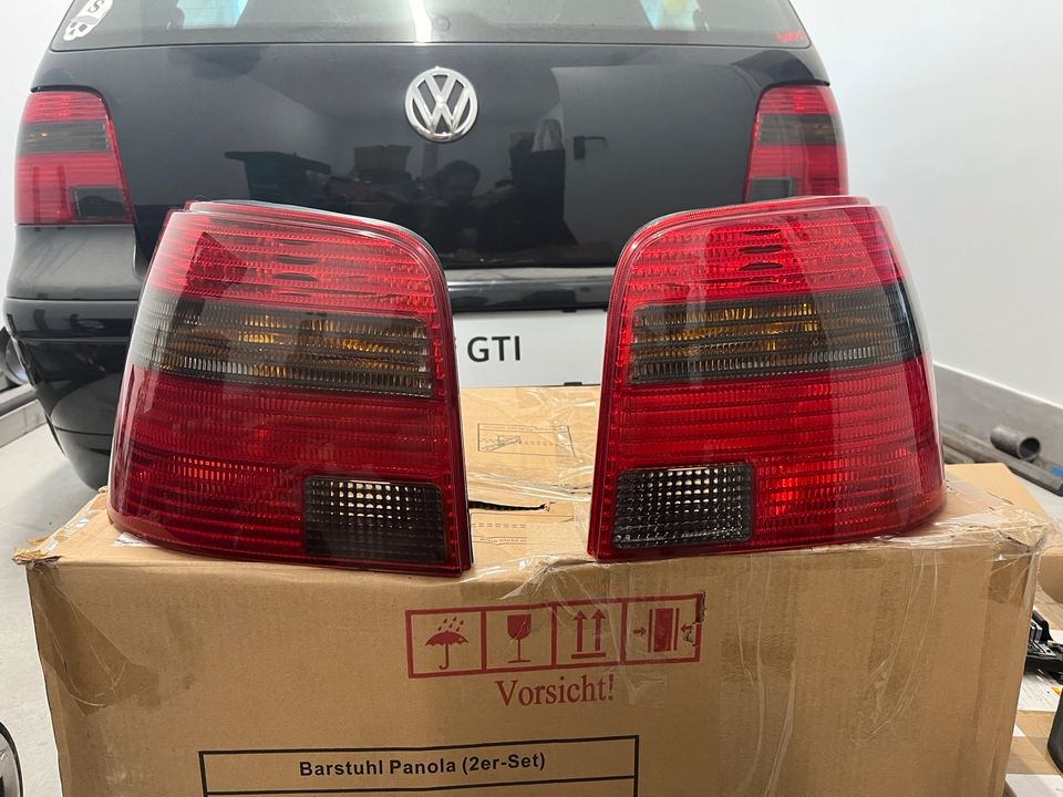 VW Golf 4 ▻ Rückleuchten Ausbau & Einbau / Links + Rechts 