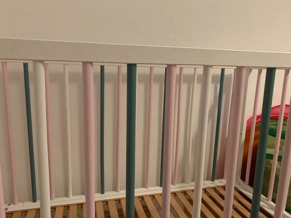 Babybett Gitterbett „Unikat“ alte Ikea-Variante in Holzgerlingen