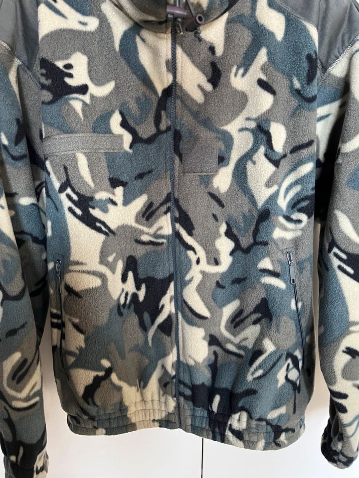 Fleecejacke, Camouflage/ tarn, Gr. XXL in Dülmen