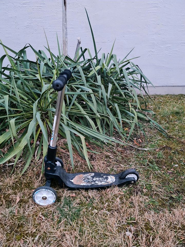 Hudora Tretroller Roller Scooter Kinder Fahrrad Dreirad in Augsburg