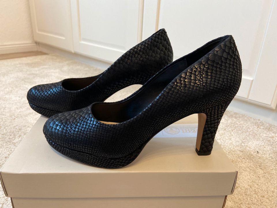 Clarks crisp hotsell kendra snake