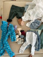 Neugeborenen-Set Konvolut Bekleidung Säugling über 60 Teile Köln - Lindenthal Vorschau