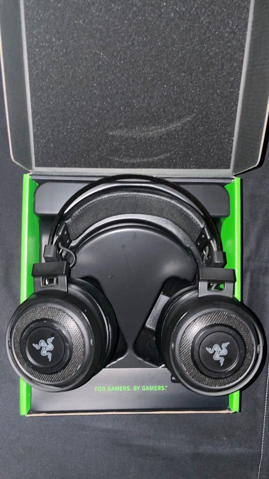 Verkaufe  RAZER  NARI  Gaming  Headset in Waldfriede bei Birkenfeld