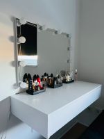 Wandschminktisch hängend mit Spiegel und LED Beleuchtung Hannover - Bothfeld-Vahrenheide Vorschau