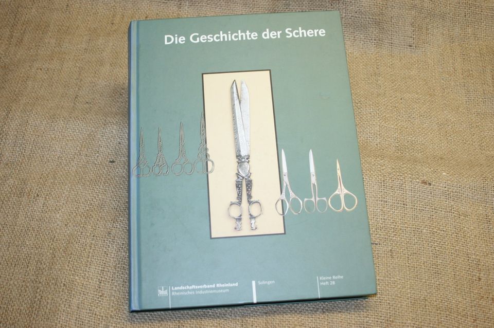 Geschichte der Schere Schneider Schneidwerkzeug in Weimar