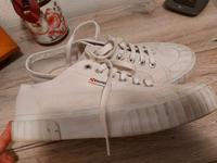 TOP! Superga Sneaker 40 weiß Frankfurt am Main - Sachsenhausen Vorschau