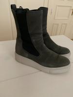 Damen Chelsea Boots von Paul Green echtes Leder Gr.41 Niedersachsen - Leer (Ostfriesland) Vorschau