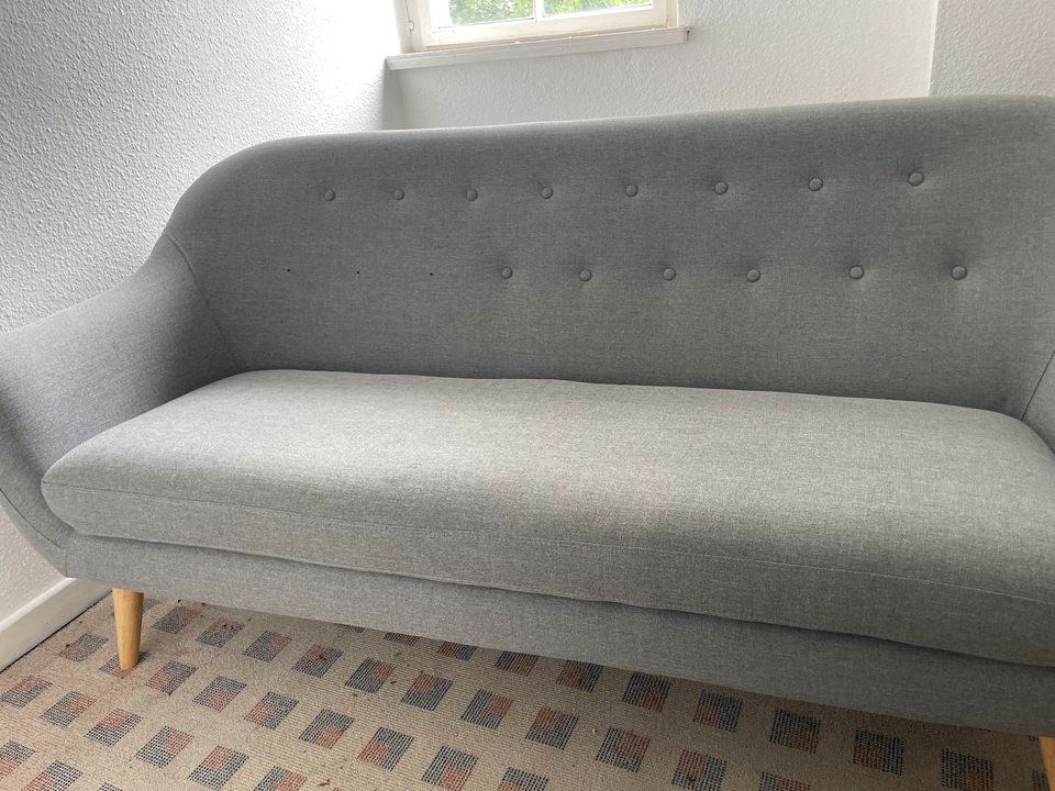 Sofa Couch Sitzbank hellgrau in Wolfsburg
