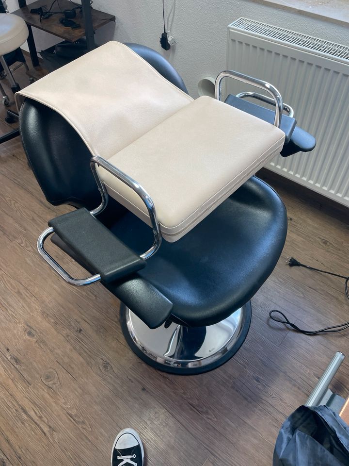 Kindersitz Erhöhung Friseur in Bad Wurzach