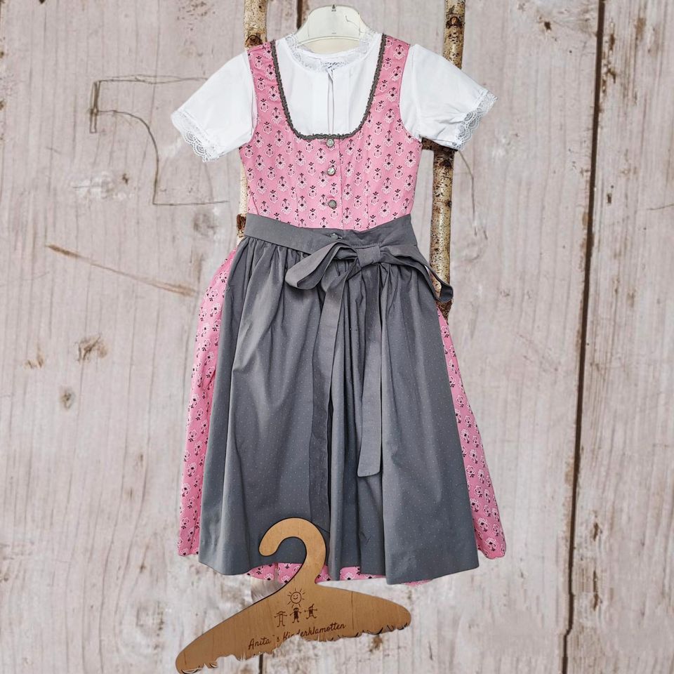 Dirndl Gr. 110 Sofortkauf Neu Handmade in Großkarolinenfeld