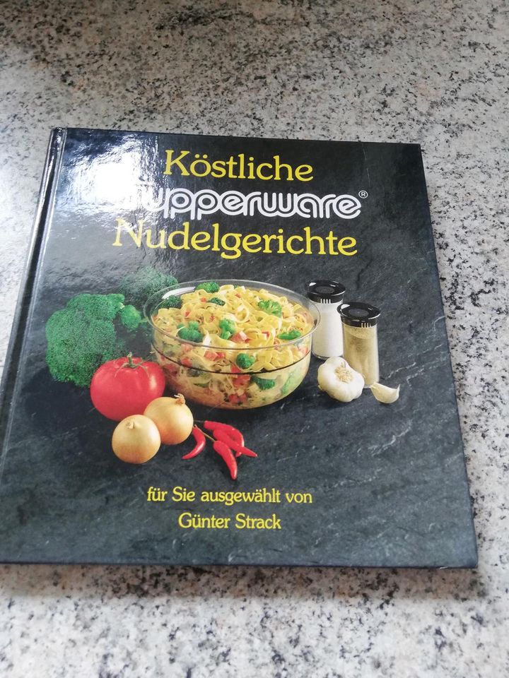 Kochbuch feine Nudelgerichte von Tupper NEU! in Kaufungen