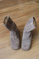 Damen Stiefeletten Wildleder beige 36 Stickerei Blockabsatz Wuppertal - Ronsdorf Vorschau