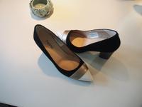 Damen Pumps von Heine NEU Schwarz/weiß/gold Gr.39 Nordrhein-Westfalen - Unna Vorschau