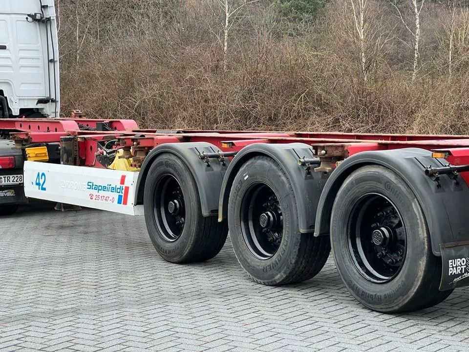 Krone SD Wechselfahrgestell Auflieger mit Liftachse in Schüttorf