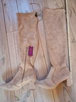 Overkneestiefel LASCANA aus weichem Stretchmaterial Bayern - Mauerstetten Vorschau