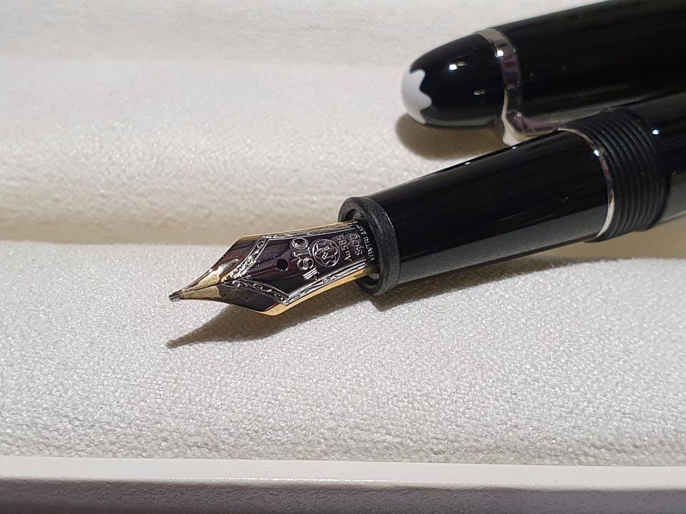 Montblanc Füllfederhalter Meisterstück Platin-Coated NEU in Düren