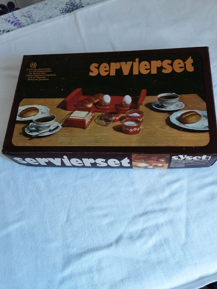 Servierset DDR-ZEITEN in Pessin