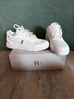 NEU Gr. 39 ON Sneaker The Roger Spin Damen weiß Thüringen - Erfurt Vorschau