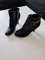 Damen Stiefeletten 41 schwarz Niedersachsen - Westoverledingen Vorschau