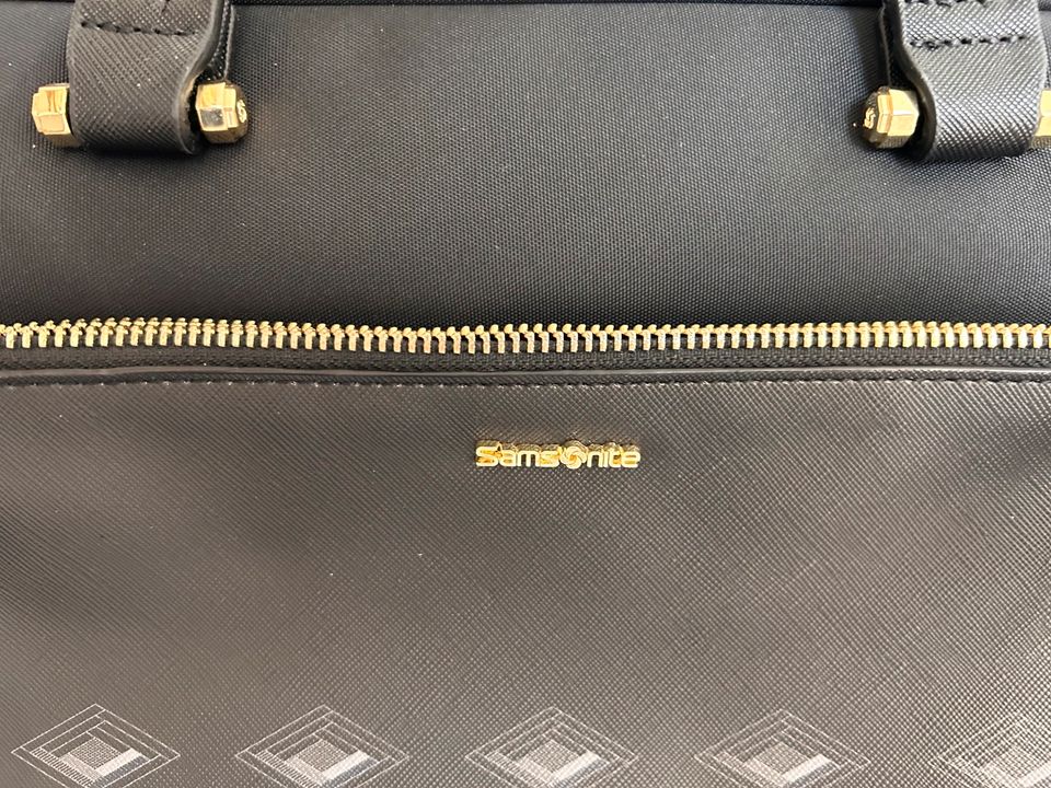 Aktentasche/Laptoptasche von Samsonite in Rechtsupweg