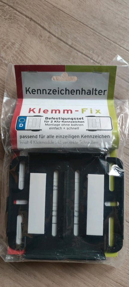 KFZ Klemm-Fix Einheitsgröße Nummernschild in Balingen