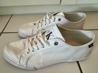 Calvin Klein Stoffschuhe / Sneaker / Gr. 41 / Weiß Frankfurt am Main - Sachsenhausen Vorschau