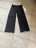 Stoffhose Grau Bershka Größe 40 Hessen - Eiterfeld Vorschau