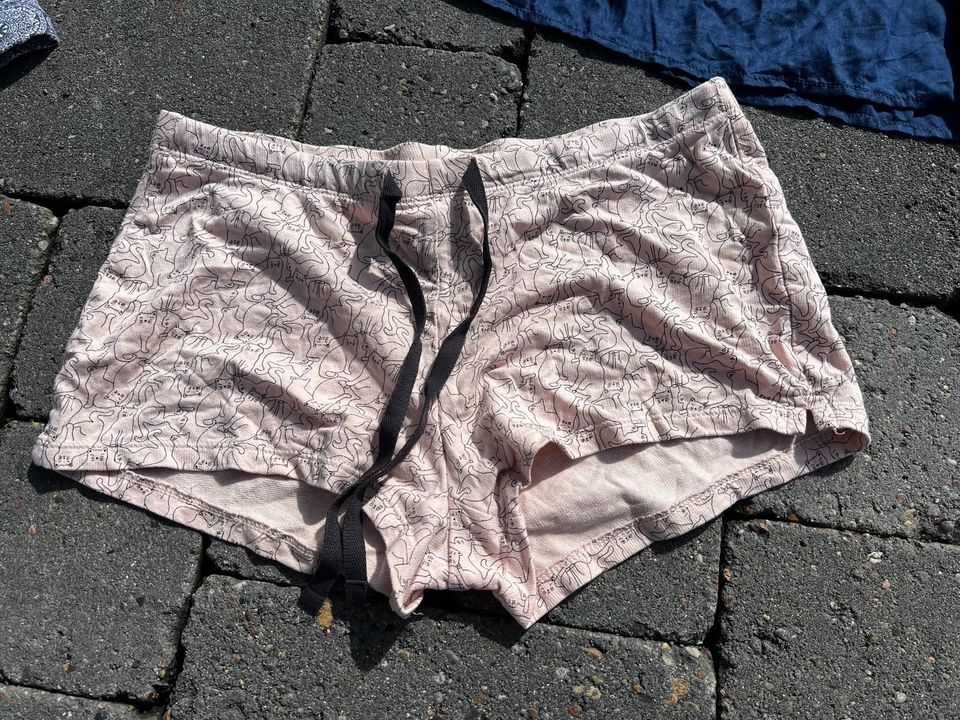NEU Tommy Hilfiger Esprit Rock Mini Shorts Hose XS S M L XL in Söhlde
