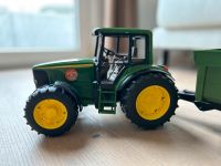 Bruder John Deere 6920 Traktor mit Anhänger Baden-Württemberg - Mutlangen Vorschau